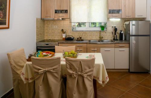 Grigoriana House | Cottage home at South Chania