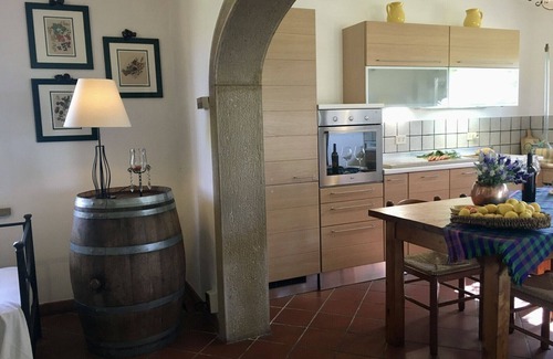 Cecina House | Cottage I Ciliegi with fenced garden