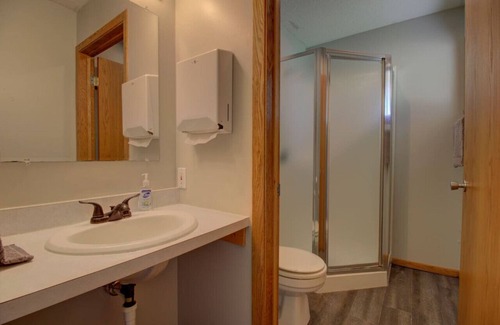 Clitherall Cottage | Cottage II | Minnesota Lake Home Resort | Studio-Style Cottage | Legacy Lakeside Resort