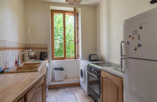 Giroux House | Cottage in an old remote farmhouse, cleaning included