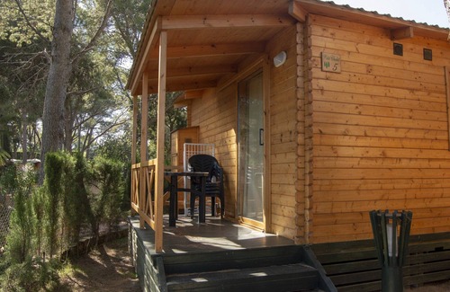 Miami Platja House | Cottage in Tarragona with Private Beach Access