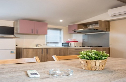 Miami Platja House | Cottage in Tarragona with Private Beach Access