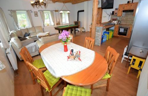 Liberec House | Cottage in Liberec with Sauna and Ski Nearby