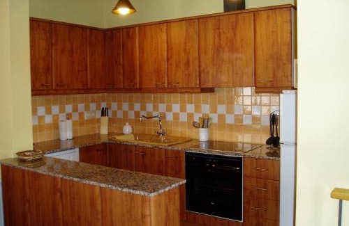 Maians House | Cottage in Maians with Sea View & Pool