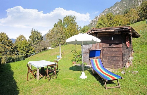 Idro Cottage | Cottage in Parole near Forest and Lake