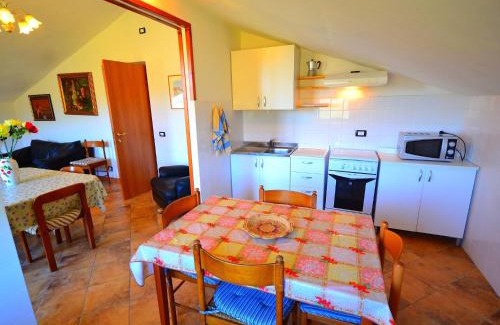Sesta Godano Villa | Cottage in Sesta Godano near Forest & Sea