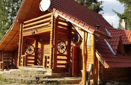 Comandau Cottage | Cottage în the middle of forest for 11 people