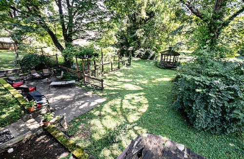 Bardstown House | "Cottage In The Rye" in the Bourbon Capital of the World