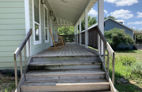 Comfort Cottage | Cottage in the Texas Hill Country
