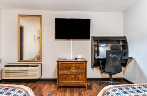 Grantville Hotel | Cottage Inn - Grantville