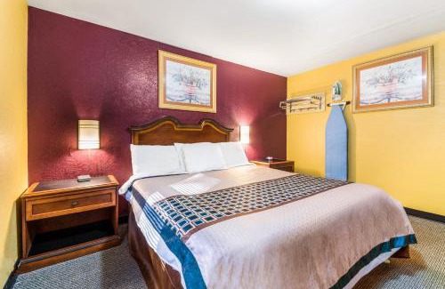 Grantville Hotel | Cottage Inn - Grantville