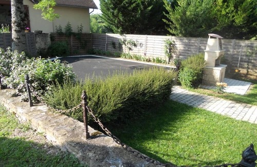 Issepts House | * Cottage "labeled by Gîtes de France located in the village center