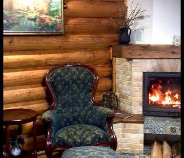 Bukovel Apartment | Cottage Lavanda окремий котедж з каміном