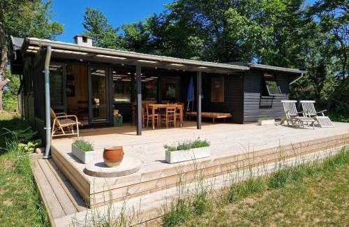 Melby House | Cottage Near Hald Beach With Large Garden