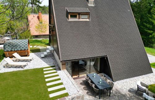 Obcina Brezovica Ski Chalet | Cottage of peace, Ljubljana area