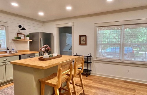 Columbus Cottage | Cottage on 3 acres, just minutes from Golden Triangle Industrial park