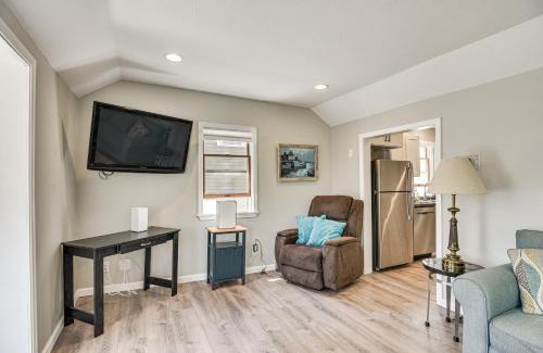 White Island Shores House | Cottage on Private Pond with Beach in Wareham