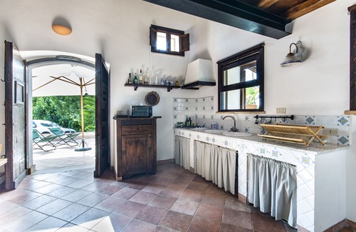 Alcamo House | cottage on the hill - ancient Sicilian rustic dwelling