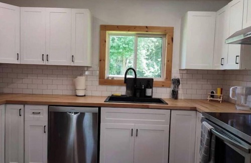 Otonabee-South Monaghan House | Cottage On The "O"