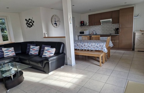 Soubise House | Cottage Oxalyd 6, near Rochefort, ideal with family or friends
