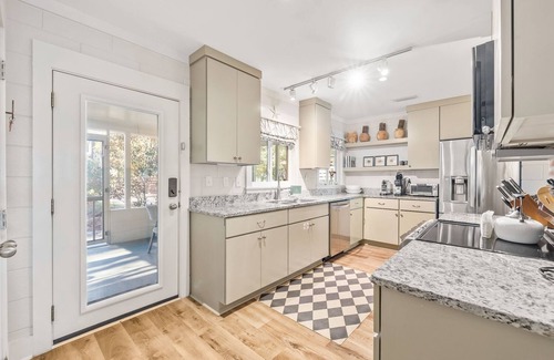 Grayton Beach House | Cottage-Style Home in the Heart of Grayton Beach! Private Dock! Walk to the Beach! 2 Adult Bikes!