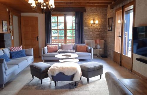 Megeve Ski Chalet | Cottage T7 with garden on the snow front