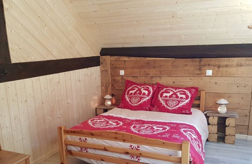 Foncine-le-Bas Condo | Cottage The Lake in La Dame ***