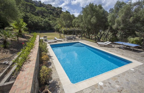 Jimena de la Frontera Cottage | Cottage with breathtaking views of the river valley in the Natural Park