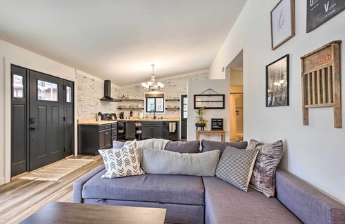 Osage Beach Cottage | Cottage w/Grill & Fire Pit in Osage Beach!