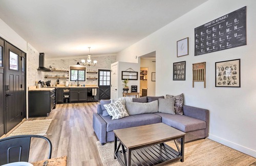 Osage Beach Cottage | Cottage w/Grill & Fire Pit in Osage Beach!