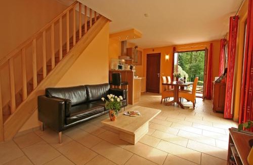 Aywaille House | Cottage with a terrace and a view of the valley