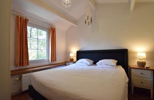 Clavier House | Cottage with Bubble Bath