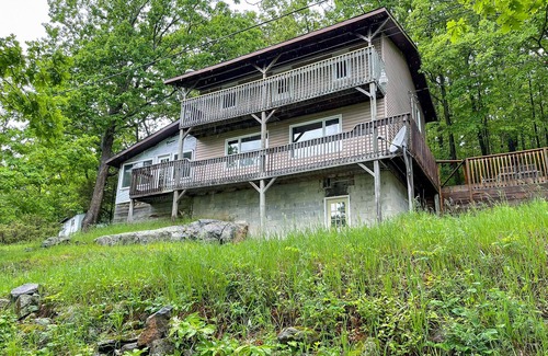 Frontenac Cottage | Cottage With Private Dock - Bob's Lake Oasis