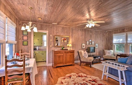 Lake Wales House | Cottage with Private Pool - Walk to Lake Wales!