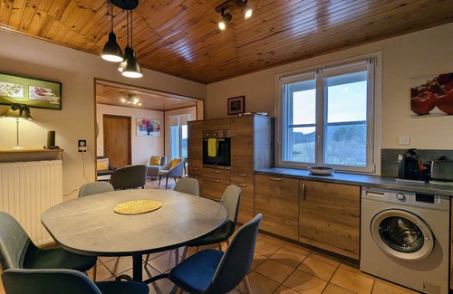 La Fagette Cottage | Cottage with private terrace and garden in Saugues, all inclusive