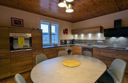 La Fagette Cottage | Cottage with private terrace and garden in Saugues, all inclusive