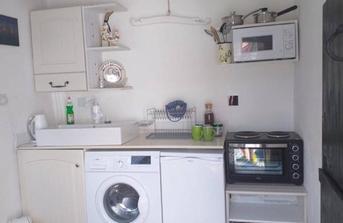Popovo Cottage | Cottage with working petting farm ideal peaceful retreat.