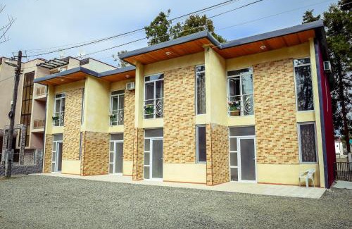Ureki House | Cottages Babila