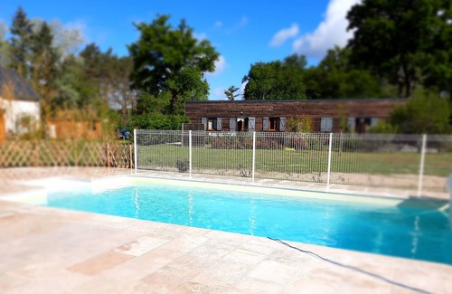 Crouy-sur-Cosson House | cottages le COCHIN 4-5 people with private spa 2 swimming pools in sologne