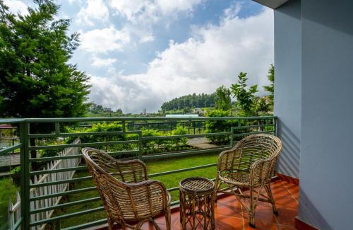 Naukuchiyatal Resort | Cottages @ Village