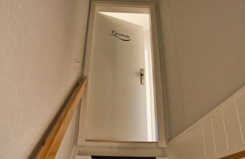 Cottbus Apartment | Cottbuser FeWo Pyramide am Branitzer Park