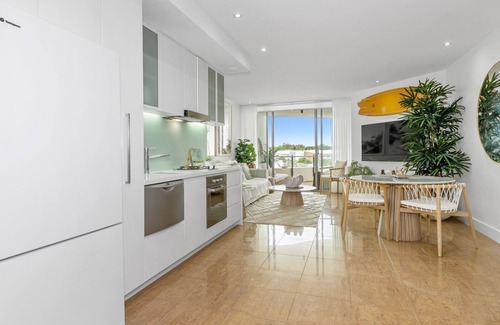 Casuarina Apartment | Cotton Beach 21 - Coastal Elegance with pool