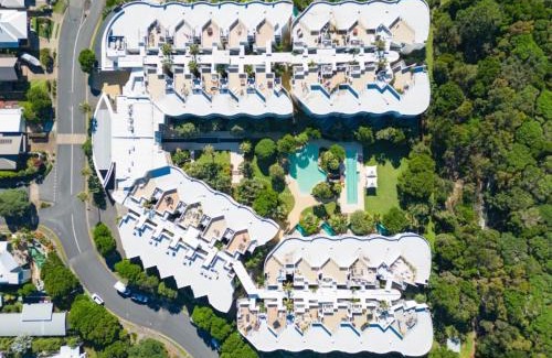 Casuarina Apartment | Cotton Beach 97 Luxurious Mid Floor Apartment