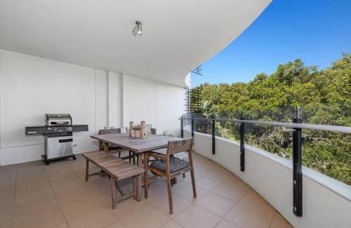 Casuarina Apartment | Cotton Beach 97 Luxurious Mid Floor Apartment
