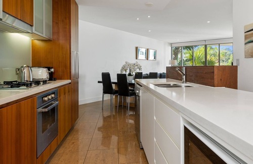 Casuarina Apartment | COTTON BEACH ON THE POOL 66