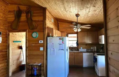 Alpine House | Cottonwood Creek Cabins - Alpine, TX