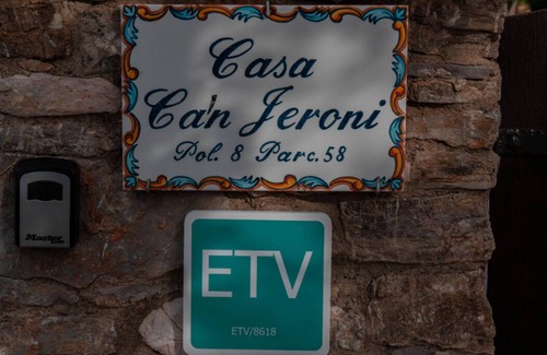 Sant Llorenc des Cardassar House | Country house with large pool and large gardens