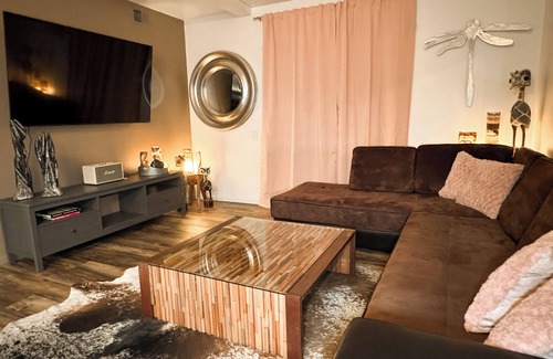 Teeds Grove Apartment | Country Apartment Rental in an Outdoor Paradise!