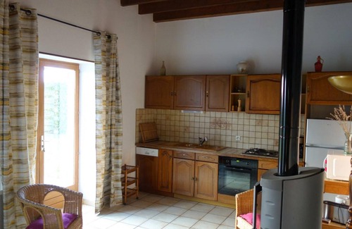 Notre-Dame-de-Boisset Cottage | Country cottage with stove, enclosed garden and WIFI