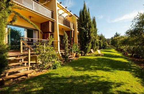 Alcantarilha Apartment | Country chic duplex in Algarve